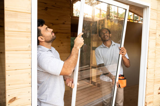 Best Garage Insulation Installation  in Lake Success, NY